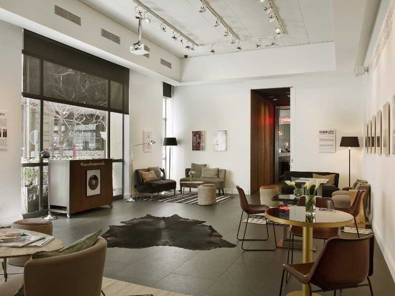 Grand Hotel Central, Small Luxury Hotels Barcelona Luaran gambar The interior of the gallery